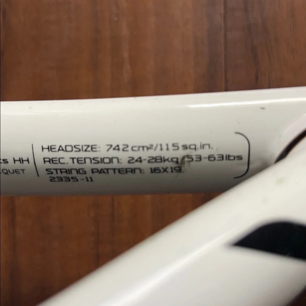 Wilson Stratus Three BLX Tennis Racket/ Racquet/ Raquet - Picture 7 of 11